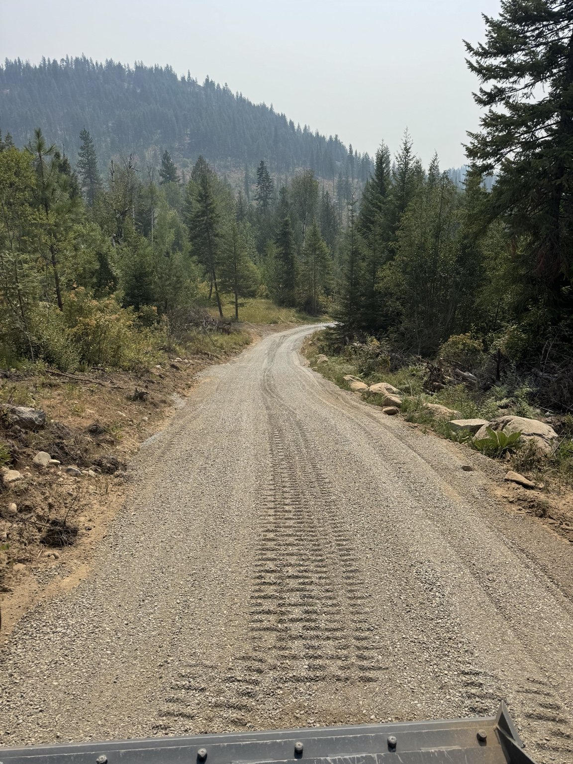 Finished gravel driveway with drainage edges